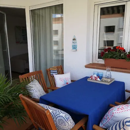 Ona Namore Apartment *